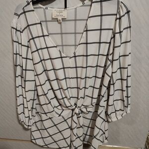 Women's Flower & Feather Top 2X